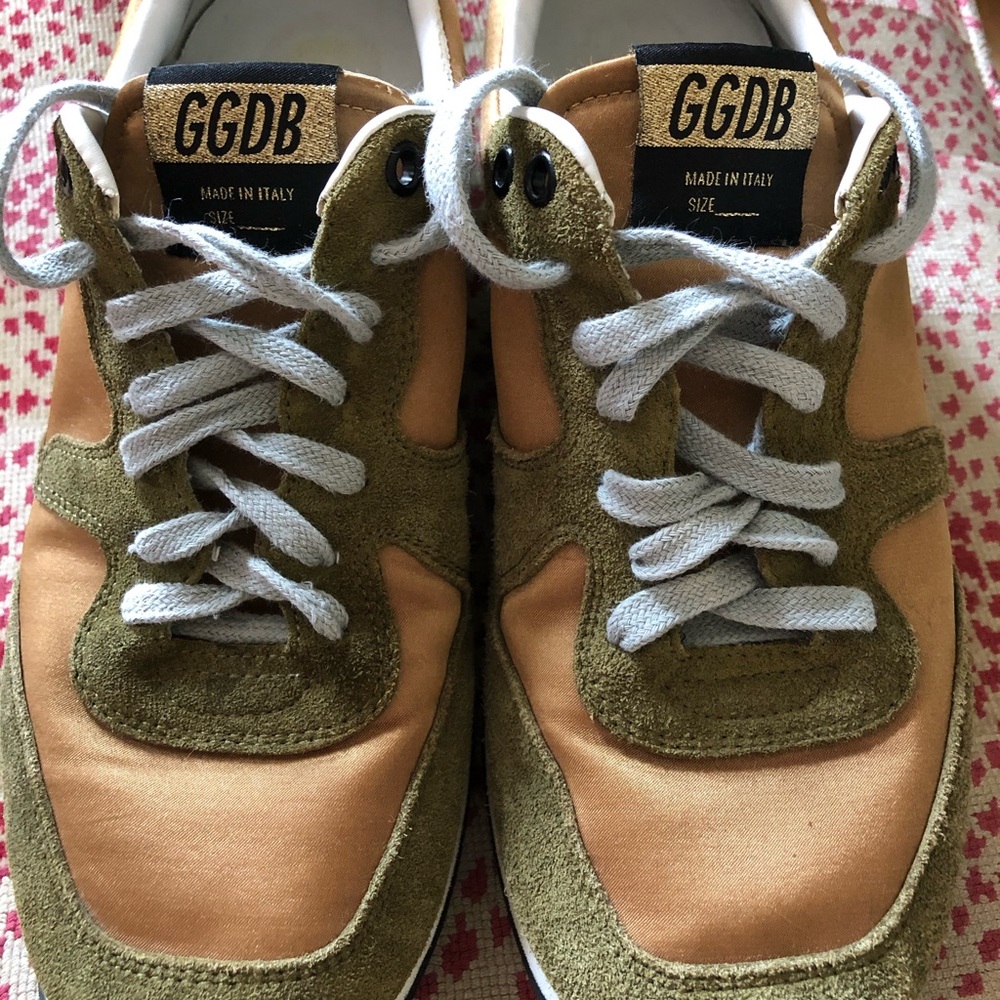 Golden goose deluxe starland gold sneakers ⭐️⭐️⭐️